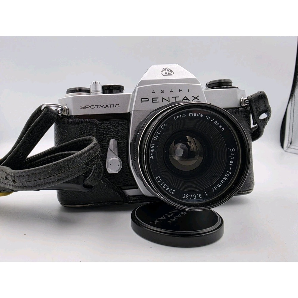 Asahi Pentax Spotmatic SP 35mm Film Camera Super Takumar 35mm f3.5 Lens Japan